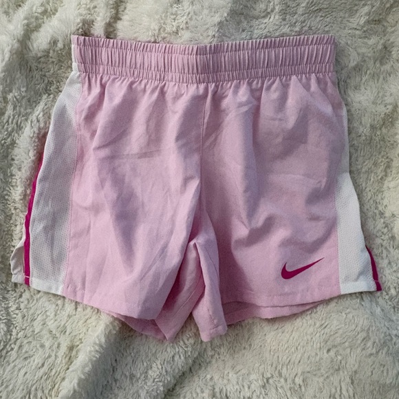 Nike Pants - Nike girls 10/12 Light Pink Athletic Shorts New